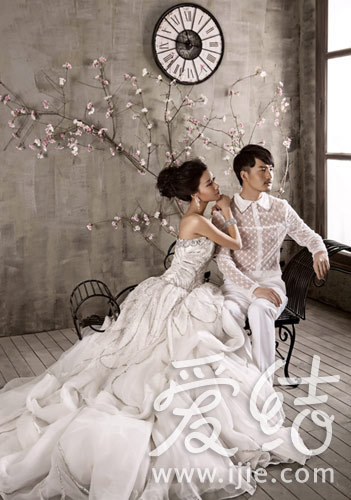 欧式复古婚纱照_复古婚纱照(3)