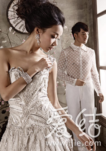 欧式复古婚纱照图片_复古婚纱照(3)