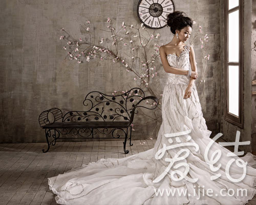 欧式复古婚纱照_复古婚纱照(2)