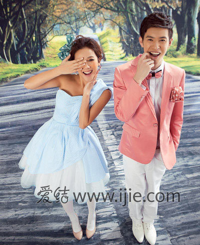 聚焦婚纱摄影_婚纱摄影(3)