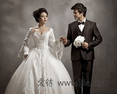 婚纱内景照片_澳洲世纪婚纱基地内景(2)