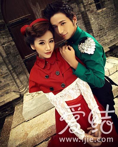 婚纱摄影收入_婚纱摄影(2)