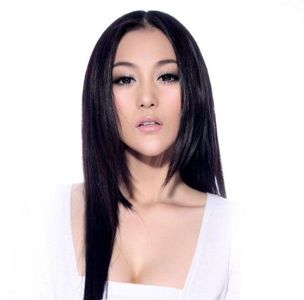 美女榜:<em>张馨予</em>清纯美艳性感系列写真集 [68P]|影