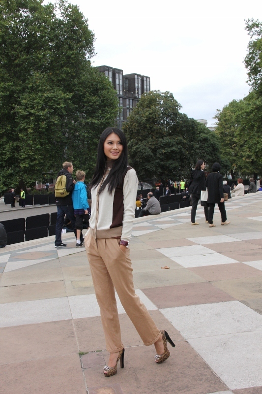 Official Thread Miss World 2012- Yu Wenxia- People's Republic of China - Page 4 35399_200334_841212
