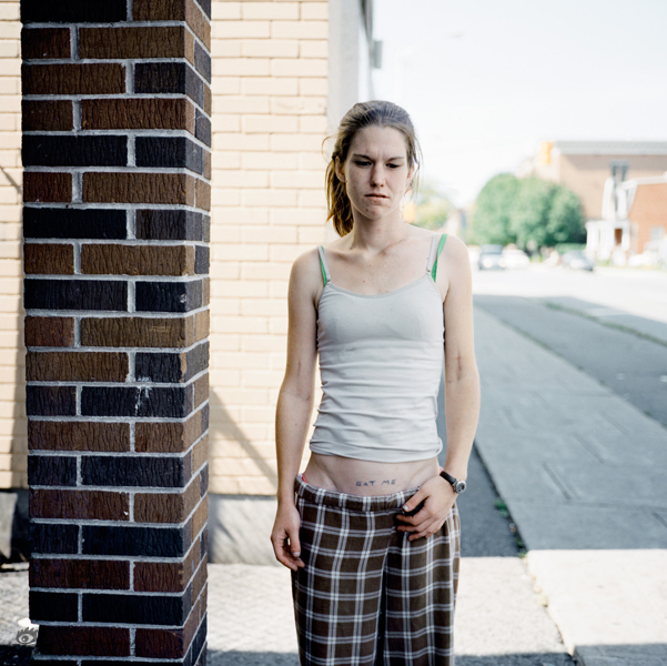 外国摄影师镜头 记录<em>吸毒女孩</em>的美丽蜕变-顺德