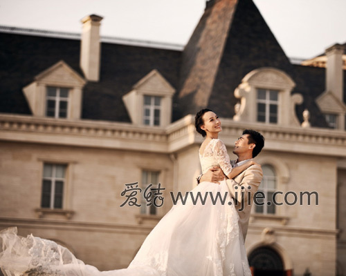 爱斐堡婚纱摄影_爱斐堡(3)