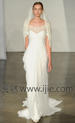 经典婚纱品牌_动漫婚纱情侣头像(3)