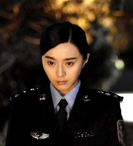 女明星变身 麻辣女兵