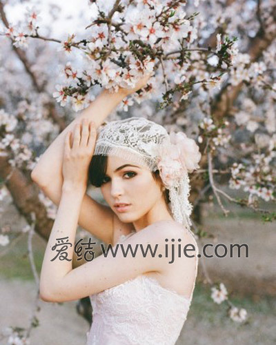 主婚纱发型_婚纱发型(3)
