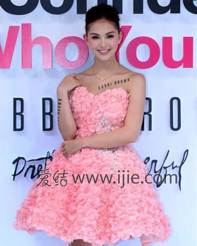 台湾林莉婚纱_女排林莉图片(3)
