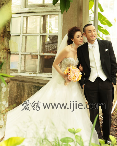 婚纱照融合_婚纱照风格(2)
