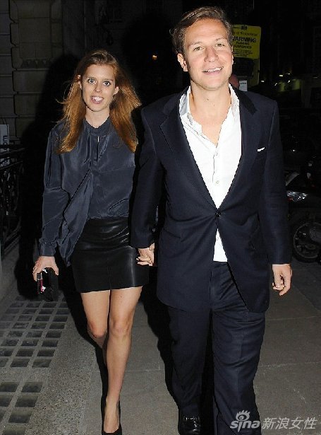 英公主为爱苦瘦身 <em>肥妹</em>如今也<em>穿</em>迷你裙 -- 佛山