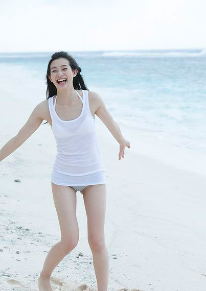 日本单眼皮美女足立梨花清纯魅惑大片