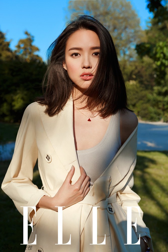 长腿女神张梓琳风情大片 长发飘飘深V诱惑