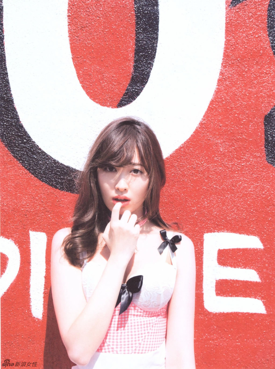 AKB48最性感女神小嶋阳菜破尺度写真!