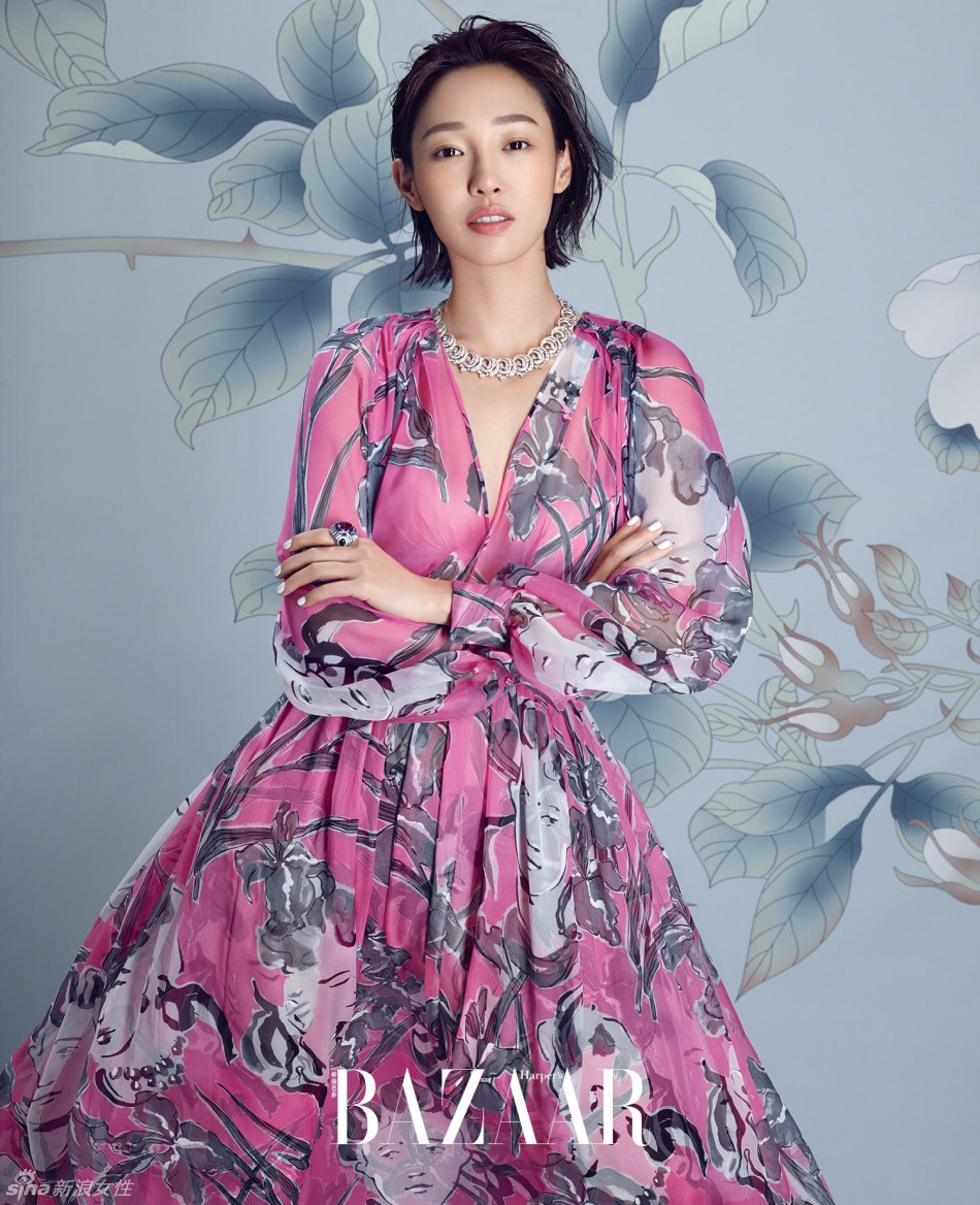 辣妈白百何登杂志封面 清新性感女人味十足