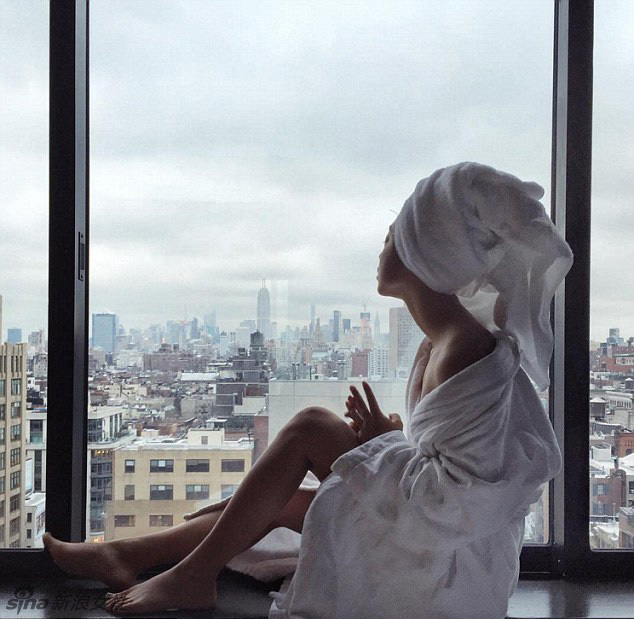 instagram上的欧美女 75105_367937_267515.jpg