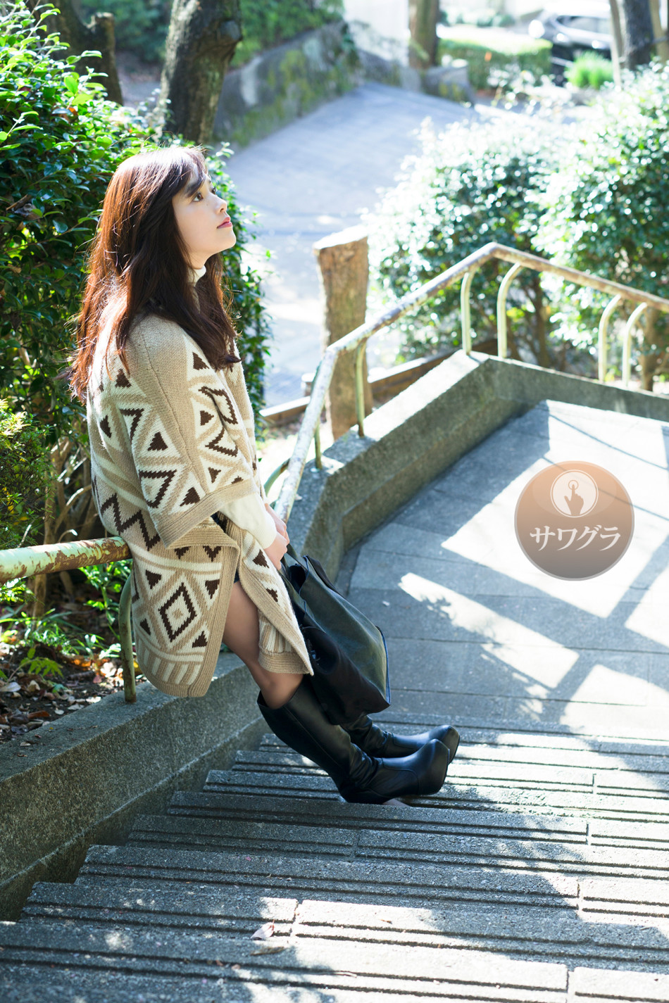 日本肉感女神笕美和子秋冬大片小露美腿