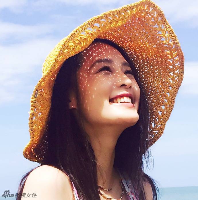 表白李沁姑娘青春可爱