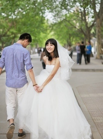 校园婚纱照_校园婚纱照照片 校园婚纱照图片 校园婚纱照素材 Wed114美图(2)