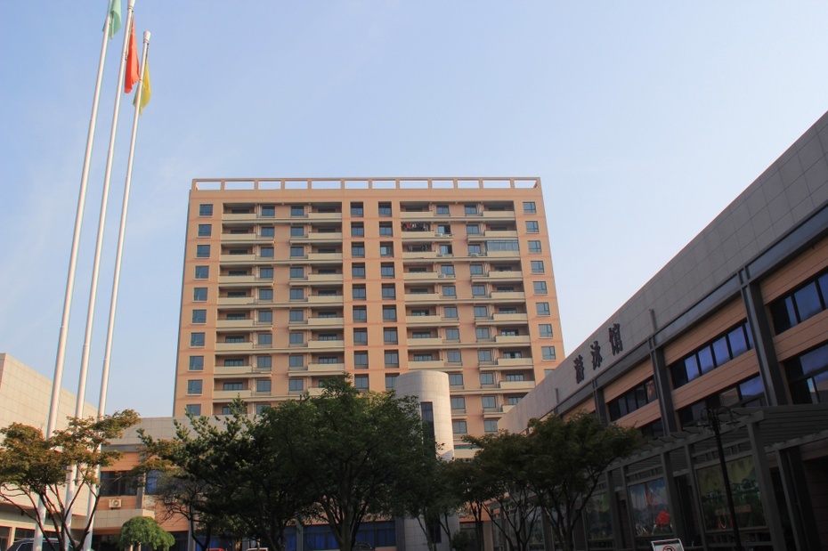 j浙江省杭州市属于华南.华东.华北.华西.其中的