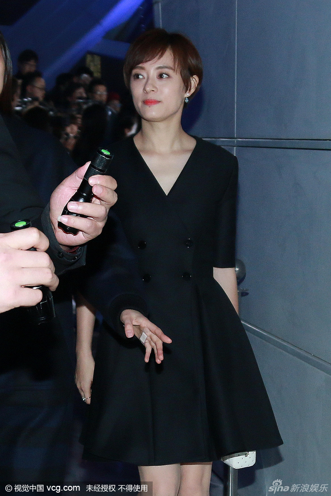 面试公务员,穿多高的高跟鞋好?-毕业生去单位