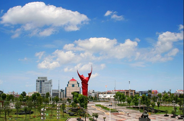 28161_5248284_303811.jpg