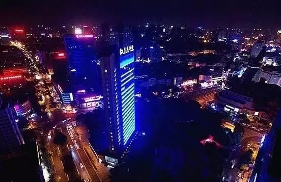 中国是晚上12点 美国加州是几点!要的是加州时