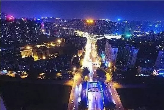 中国是晚上12点 美国加州是几点!要的是加州时