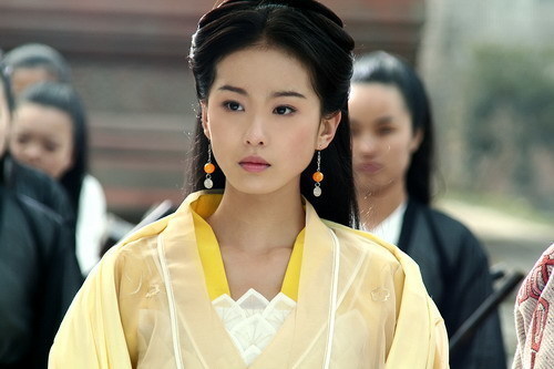 小高考的ABCD等级是按分数还是按比例划分的