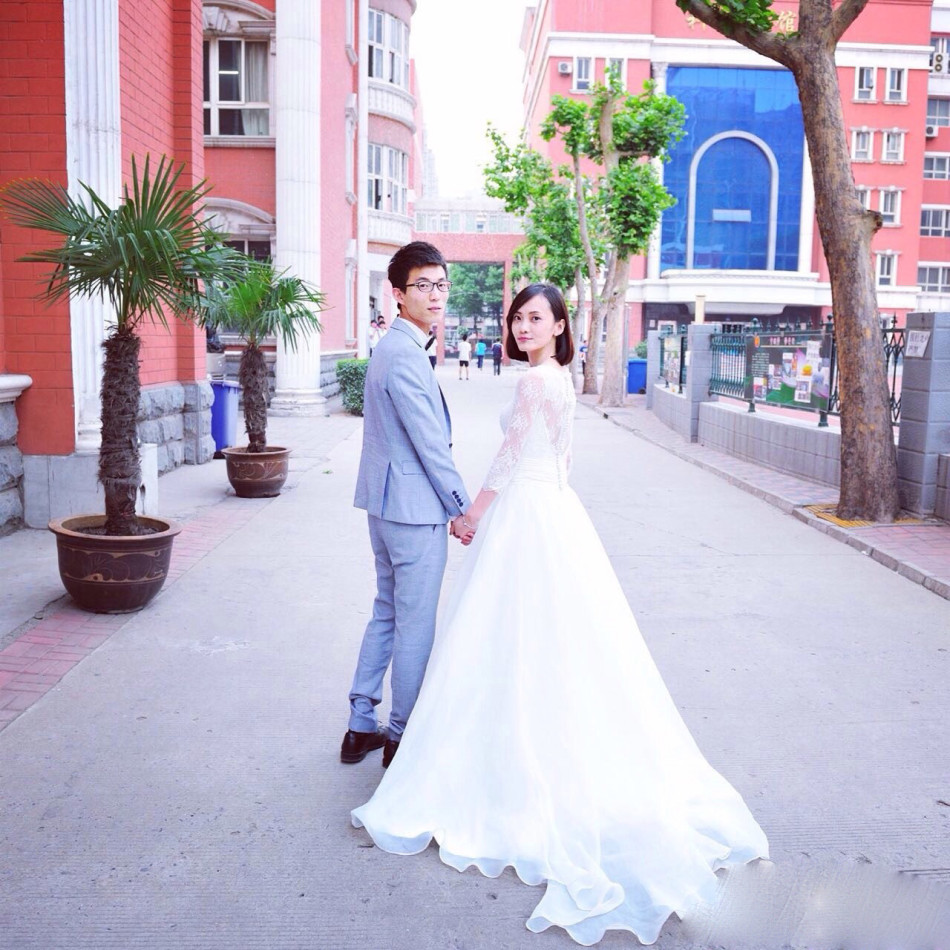 婚纱照校园_校园风婚纱照(2)