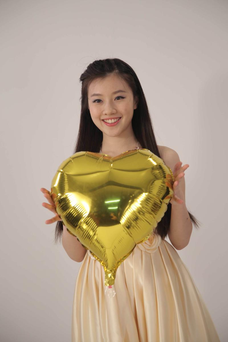 我是学文科的女生,性格比较内向,广西省的。现