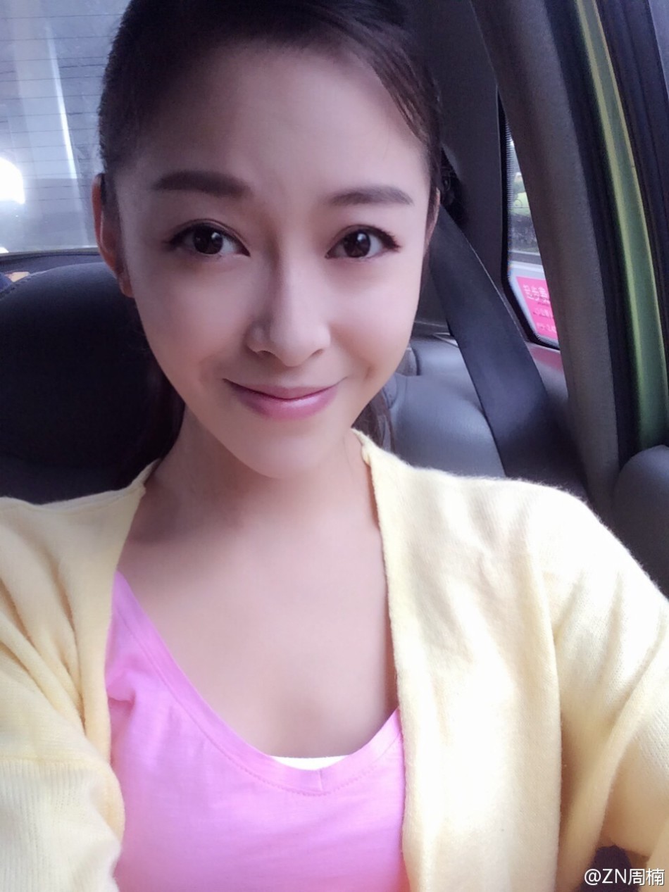 《一年级》美女老师周楠引关注 90后河北人