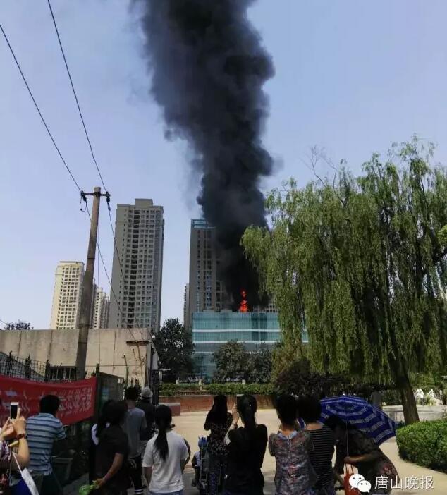 唐山多大面积和人口_唐山和小舞(2)