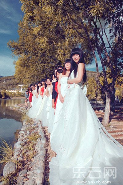 民国范婚纱照_民国风婚纱照(2)