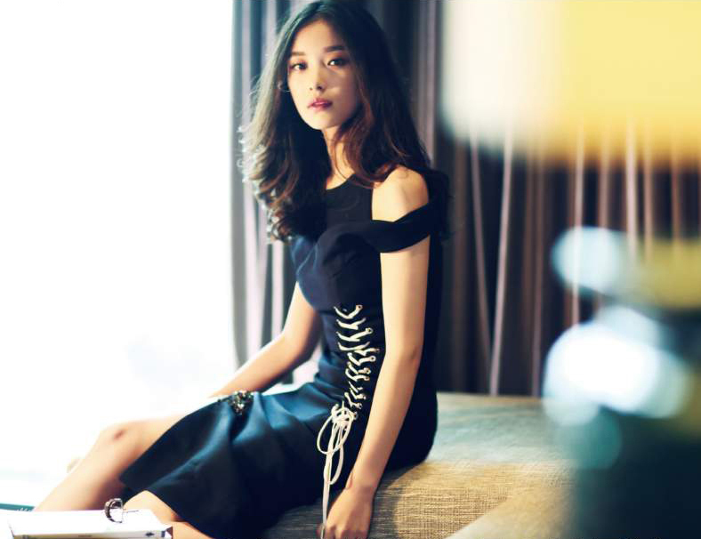 倪妮登杂志封面 可爱女人演绎冬日浪漫_高清图集_新浪