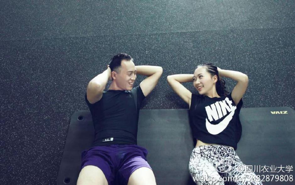 运动婚纱照_婚纱照图片室内