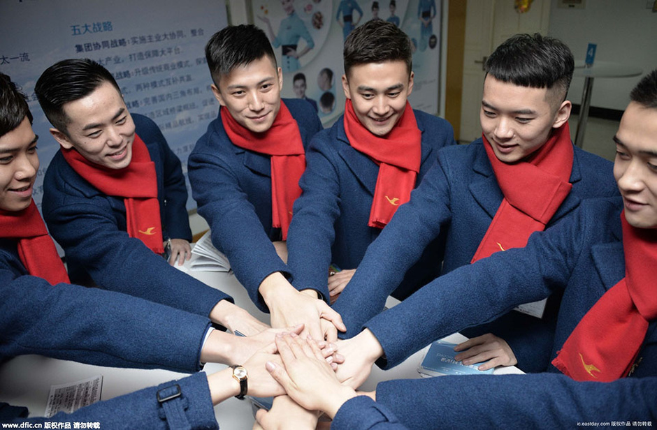 厦航与深航男空乘哪个待遇好点-深航厦航哪个