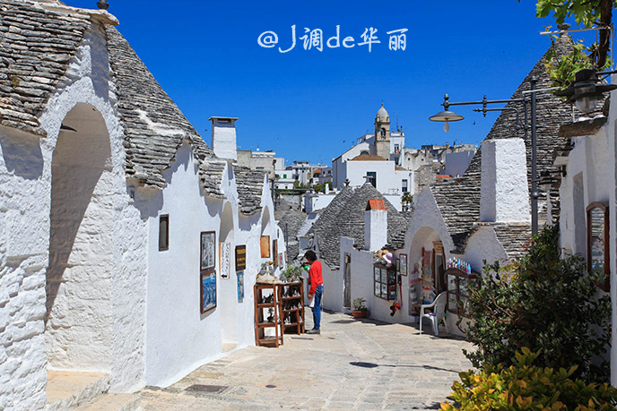 一万人口小镇_怪诞小镇图片
