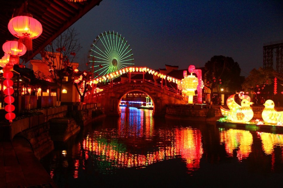 形容庙会热闹的诗句图片 形容庙会热闹的诗句