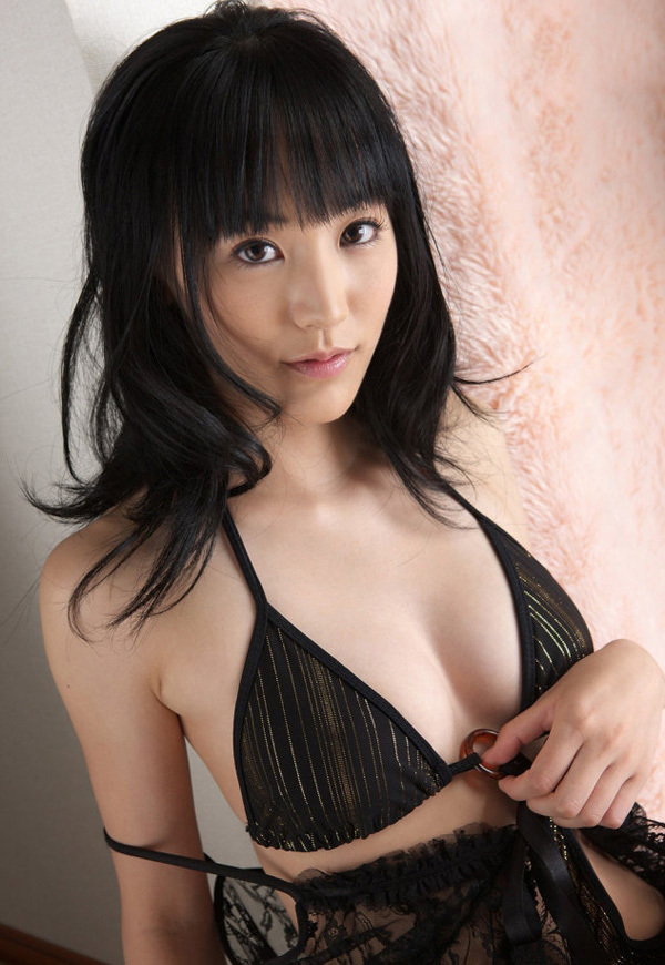 少妇的内衣秀_内衣秀
