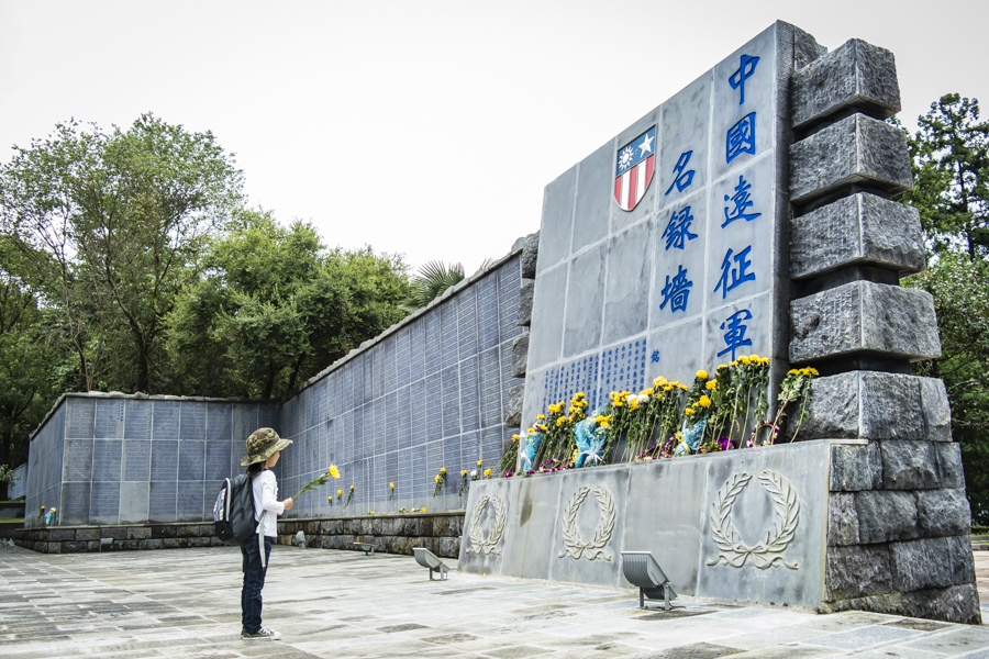 经常演抗战片,小眼睛男演员,和杜淳一起演过抗