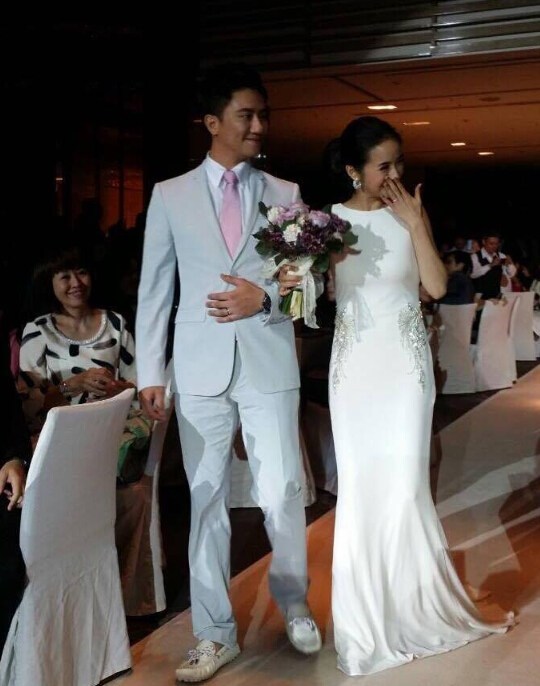 林依晨婚纱_林依晨婚纱照
