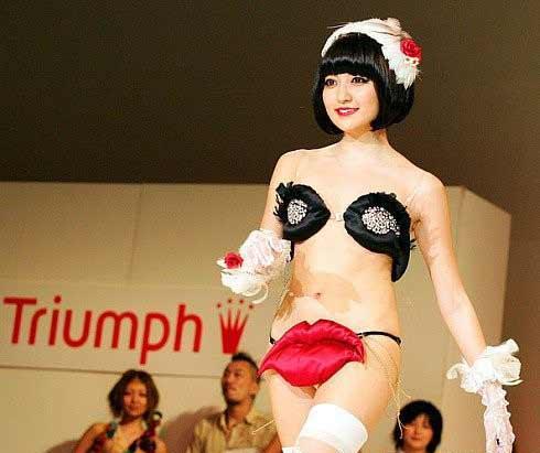 情趣透明装无内衣秀_性感内衣少女透明装