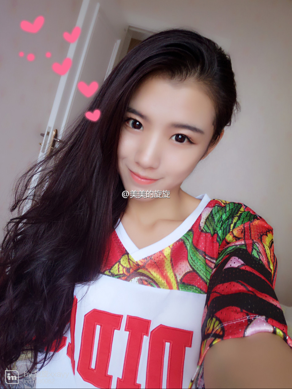 江西师大最美女生拍写真 惊天美貌引围观