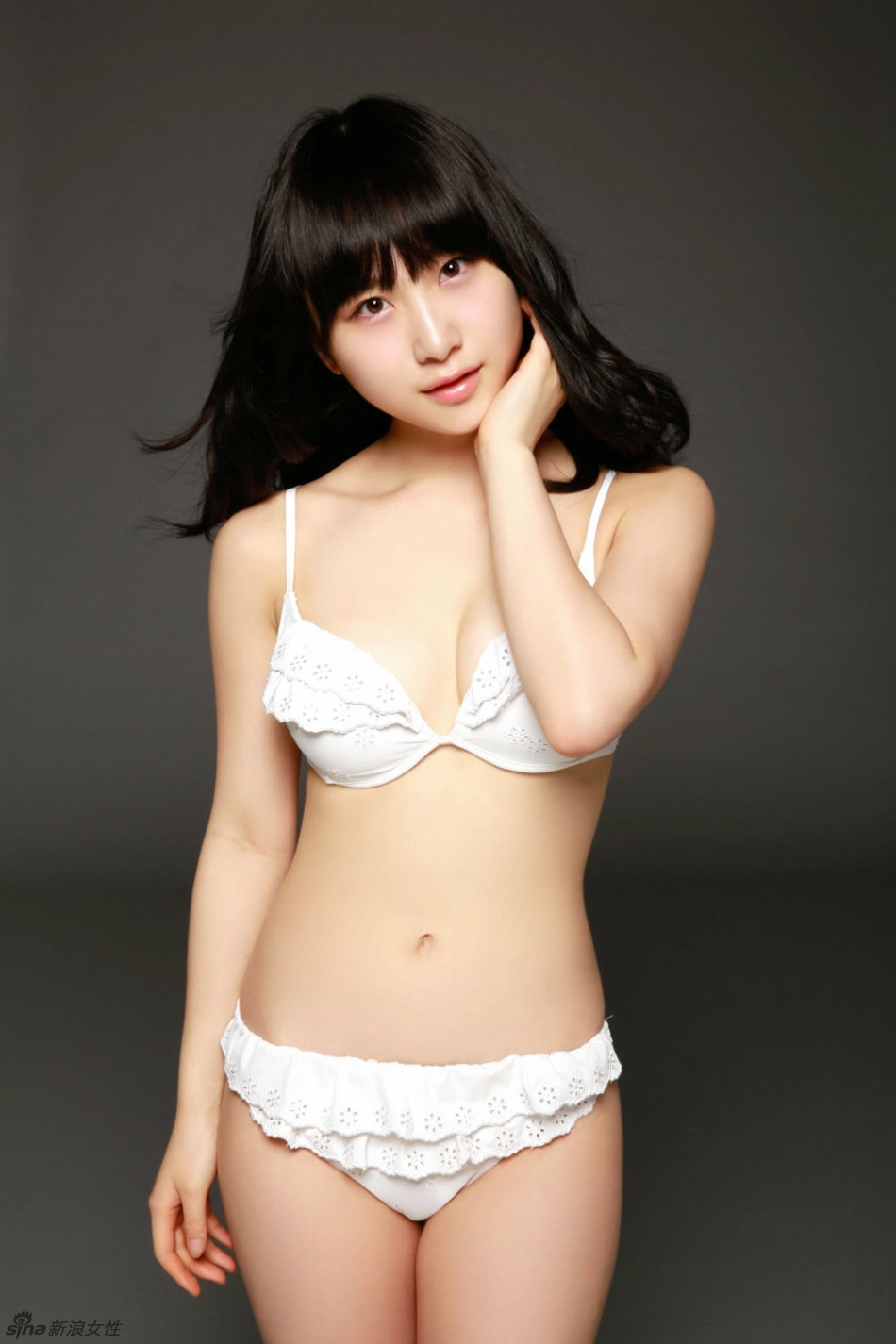 清新妹子的内衣诱惑_清新脱俗性感妹子诱惑