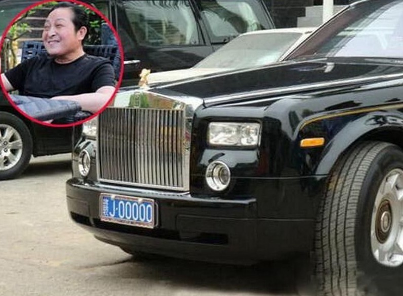 “气功大师”王林是上世纪80年代末90年代初成名的气功师。