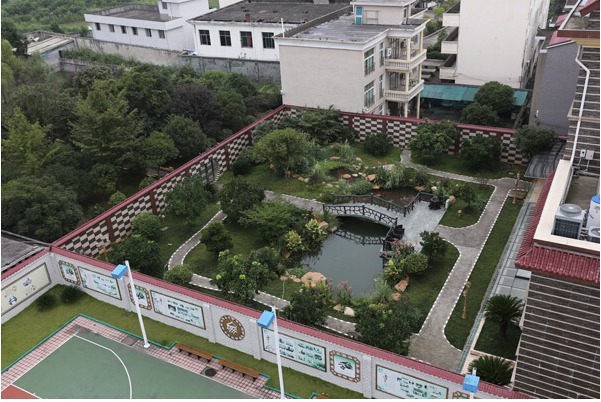 王林“王府”占地近1亩内设门楼后花园