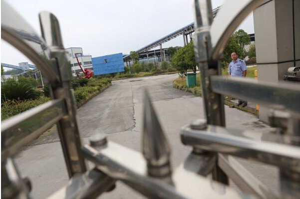 王林“王府”占地近1亩内设门楼后花园