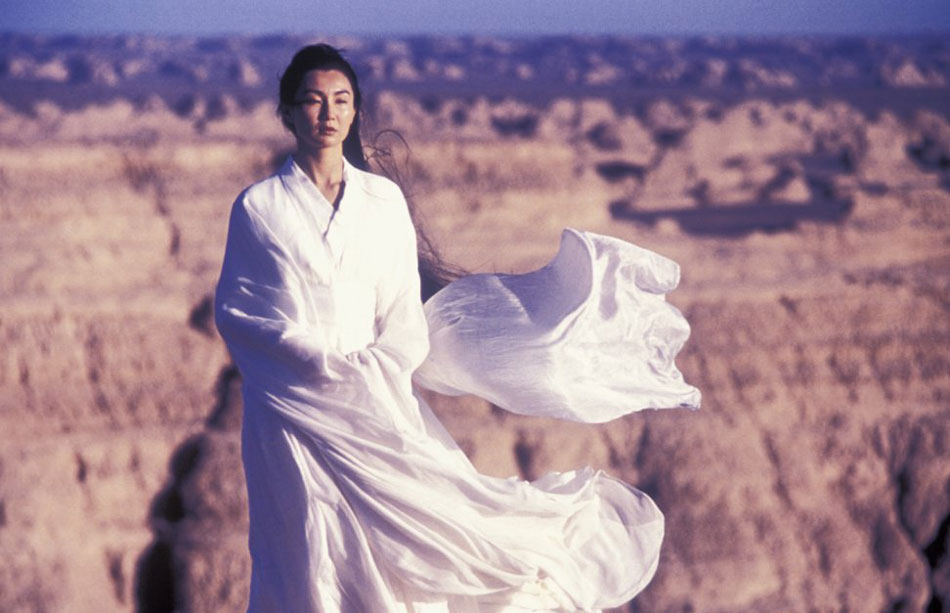 白衣飘飘_白衣飘飘的姑娘